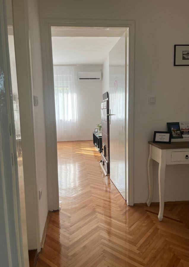 Apartment Lala Sombor Luaran gambar